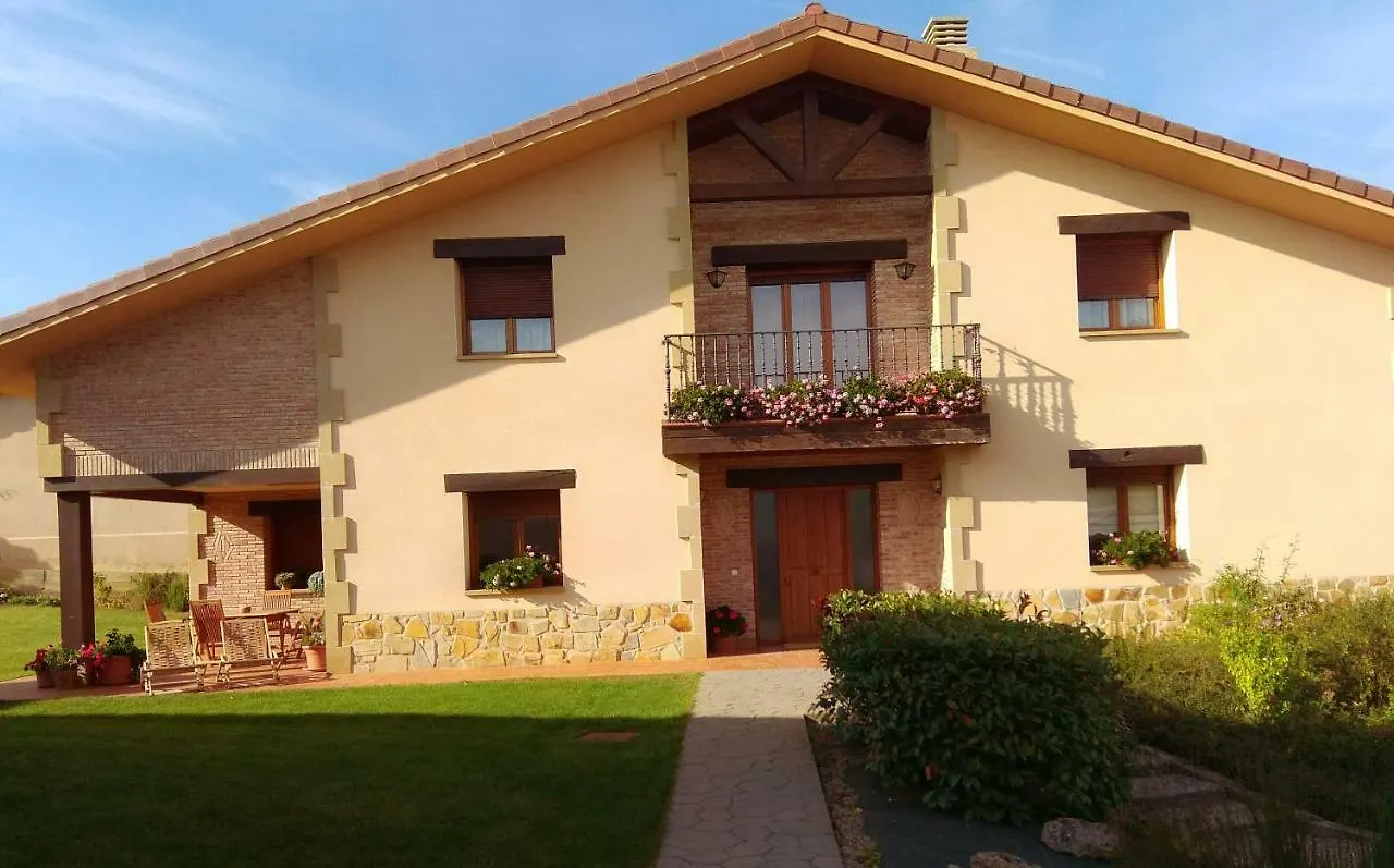 El Chalet Del Golf Urturi Spain