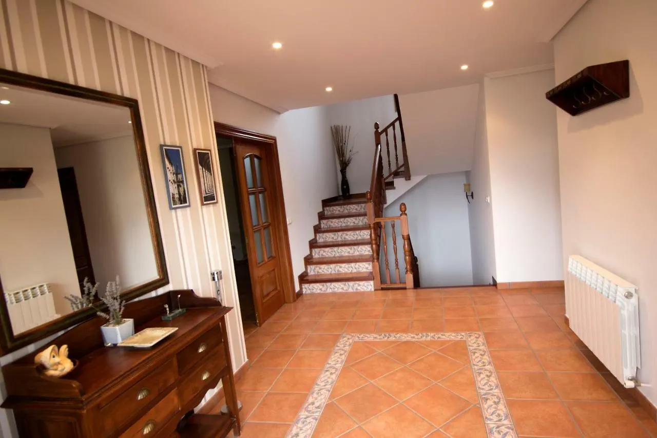 El Chalet Del Golf Urturi Holiday home